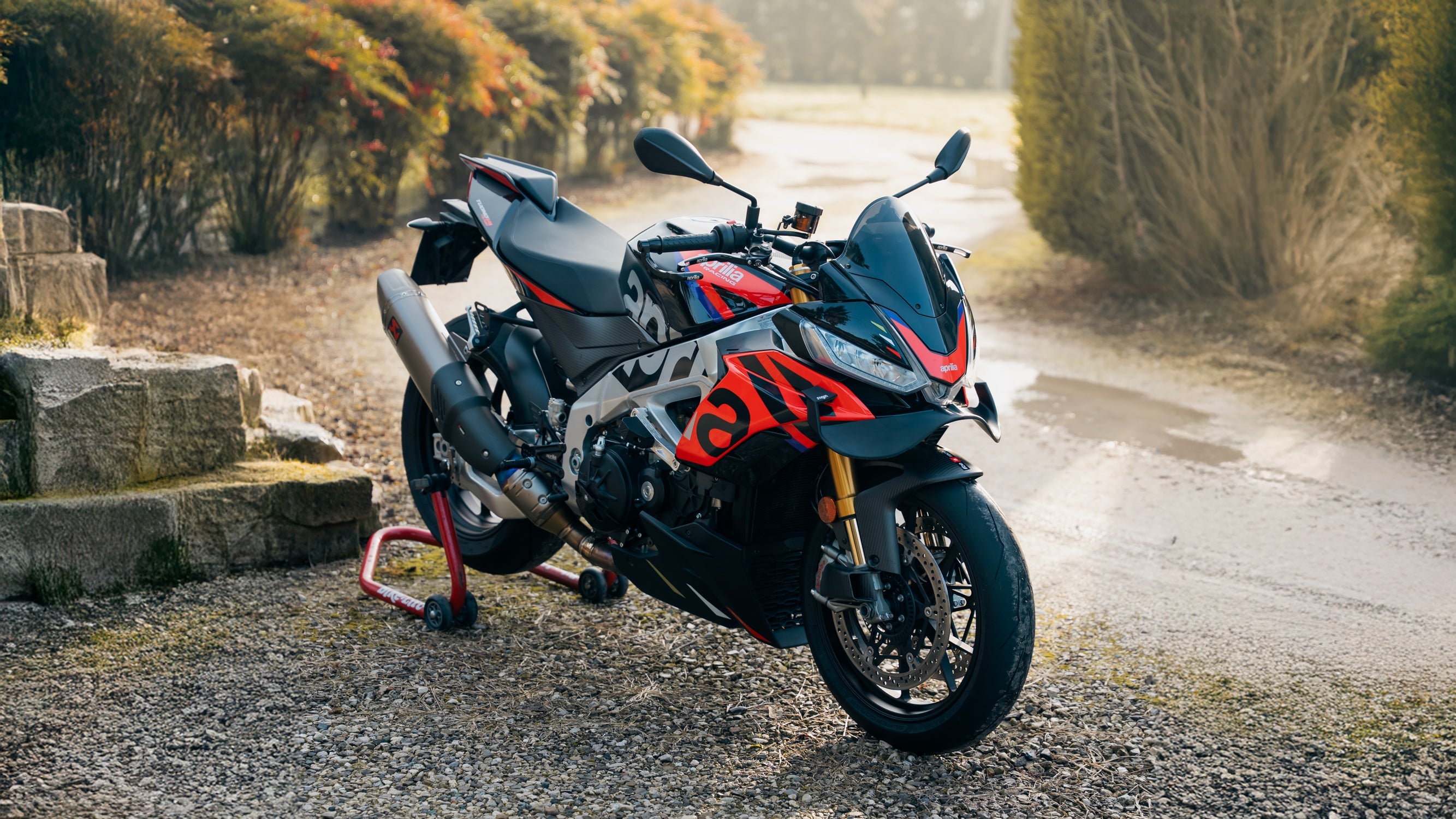Aprilia Tuono v4 2021-2024